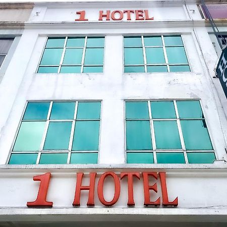 1 Hotel Taman Connaught Kuala Lumpur Esterno foto