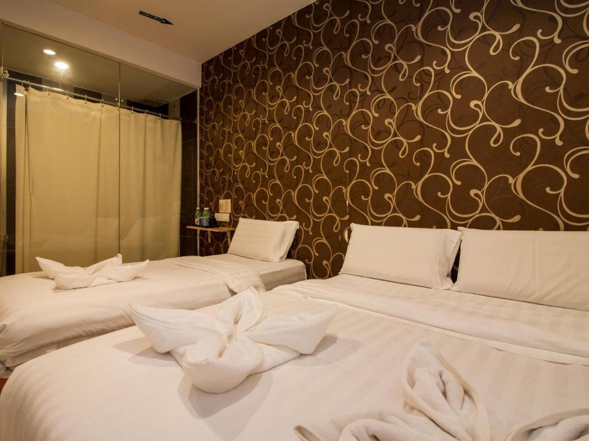 1 Hotel Taman Connaught Kuala Lumpur Esterno foto