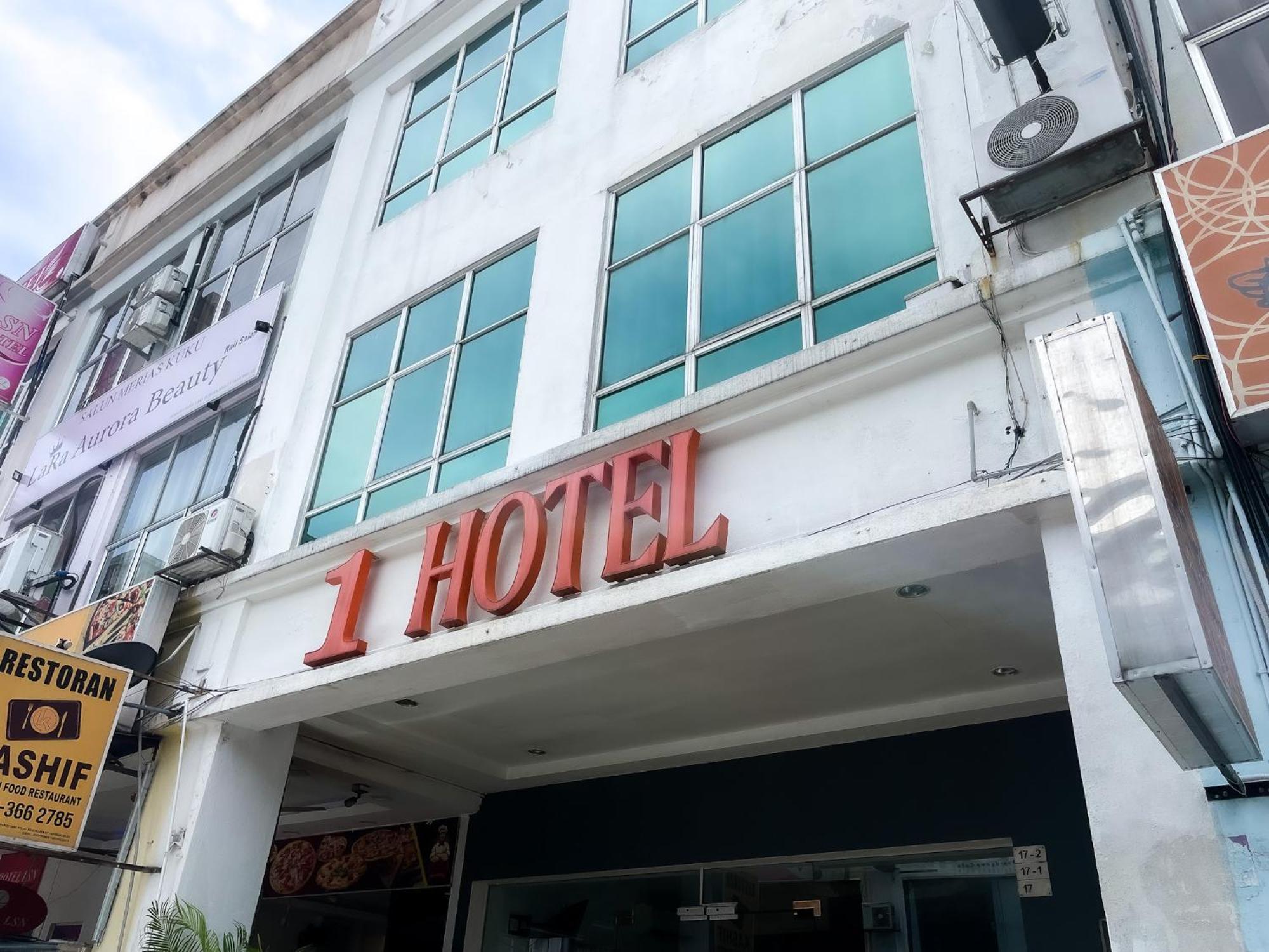 1 Hotel Taman Connaught Kuala Lumpur Esterno foto