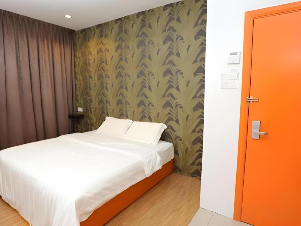 1 Hotel Taman Connaught Kuala Lumpur Esterno foto