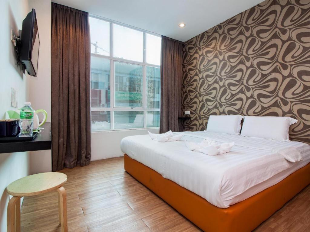 1 Hotel Taman Connaught Kuala Lumpur Esterno foto