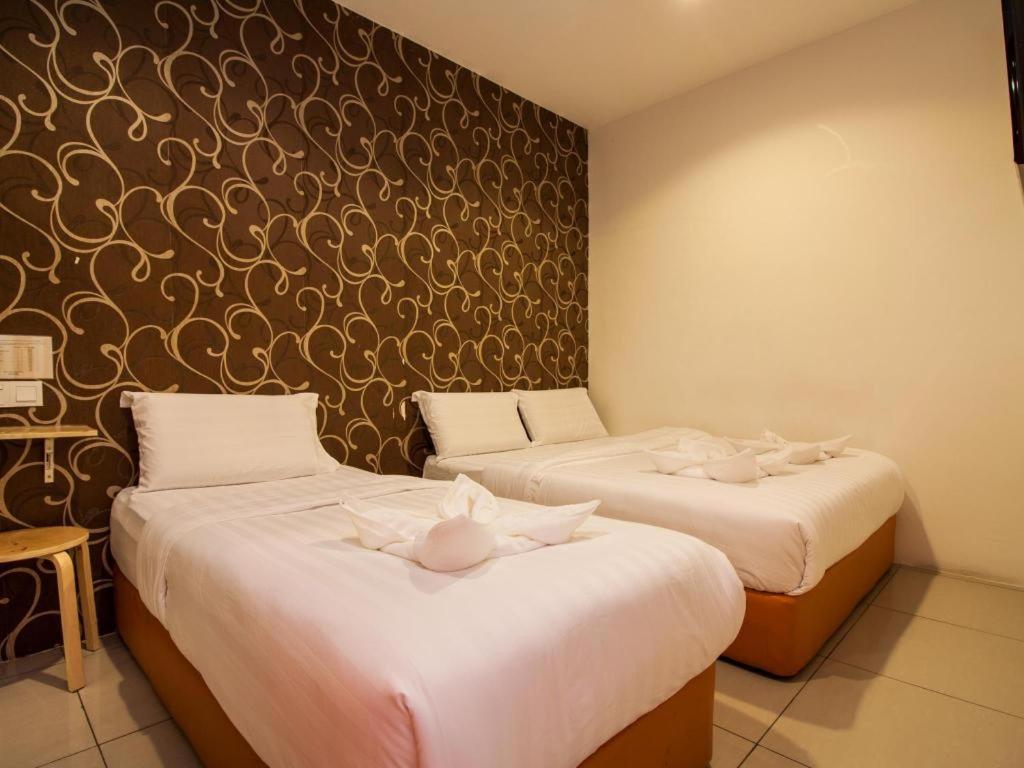 1 Hotel Taman Connaught Kuala Lumpur Esterno foto