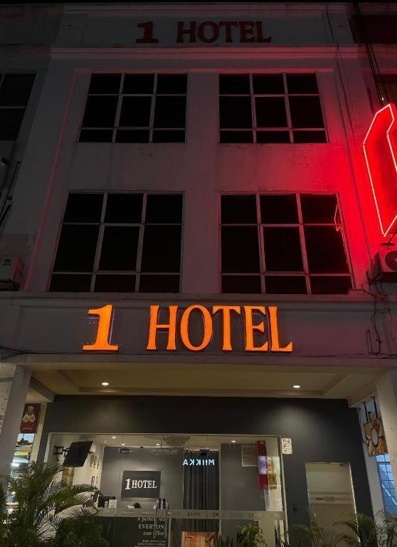 1 Hotel Taman Connaught Kuala Lumpur Esterno foto